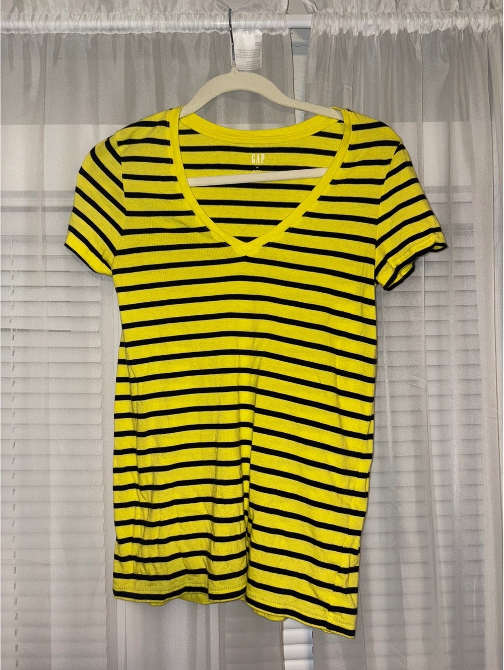Yellow Gap Striped Short Sleeve V Neck Tee
